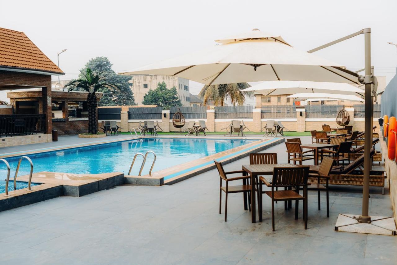 Waldorf Blu Hotel Awka Luaran gambar